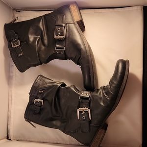 Carlos Santana Black Ankle Boots 7
